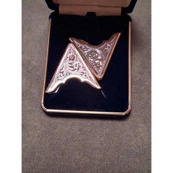 Western Vintage Silverplate Collar Tips Floral Engraved Western Americana - Picture 1 of 8